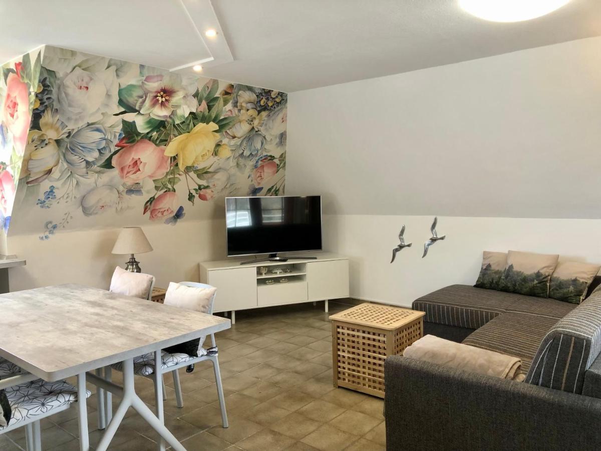 Haus Am Heidebeck Apartment Scharbeutz Bagian luar foto